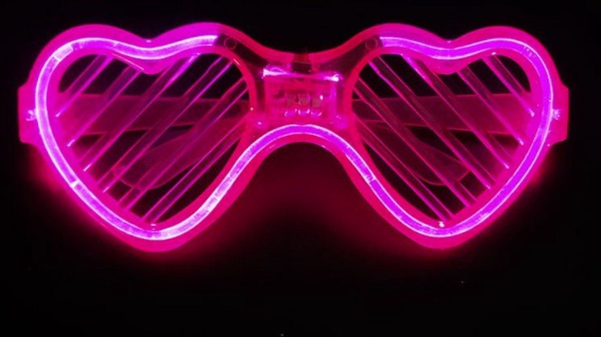 Lichtgevende disco carnaval bril neon fluo ROZE hartje led | Festival bril | Foute Party | Verkleden | Carnaval outfit | Verkleedkledij